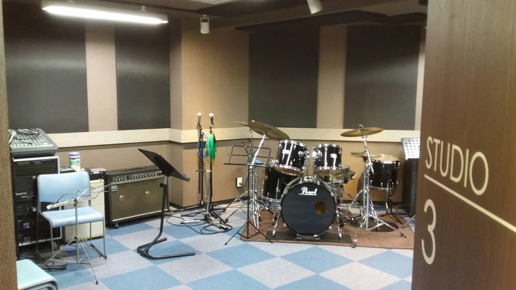 公共施設、商業施設、業務用への防音工事の紹介をします。