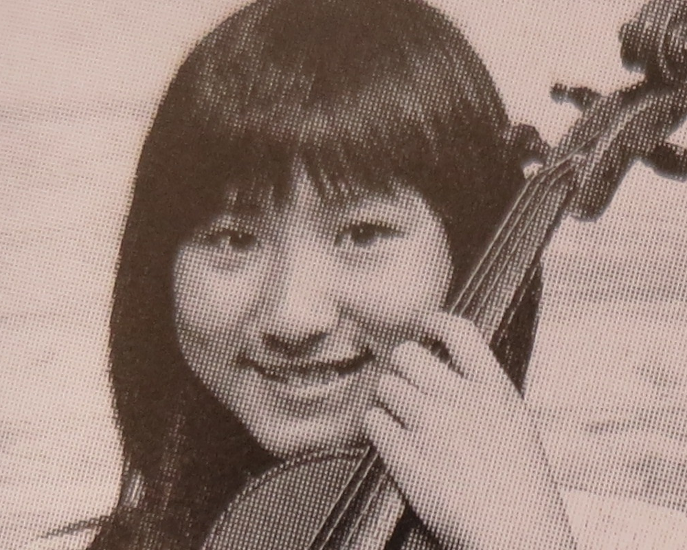 大阪府枚方市の佐渡裕とスーパーキッズ ビオラ奏者 中井かりん様