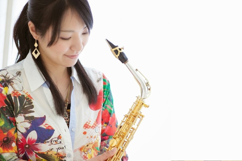 サクソフォン奏者 津村美妃 様