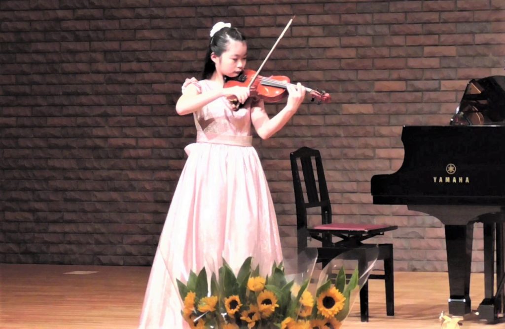 大阪市　佐渡裕とス－パ－キッズ・オーケストラ　ヴァイオリン奏者　大田奈櫻様