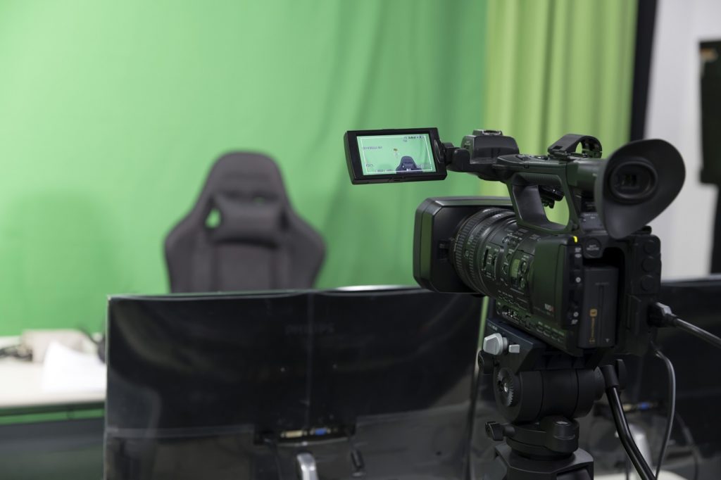 Vtuberやユーチューバー必見！音漏れを気にせず動画配信を行うための防音対策について