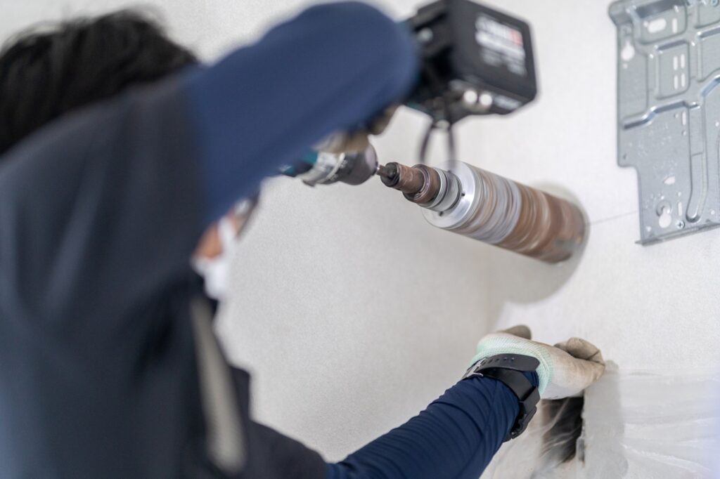 防音室にはエアコンの取り付けが必要？防音工事の前におさえておくべきエアコンの重要性について