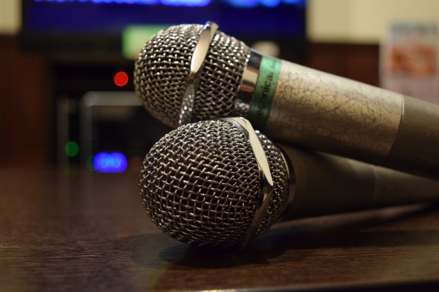 夫婦の趣味を“家の中心”に。防音工事で叶えるホームカラオケ