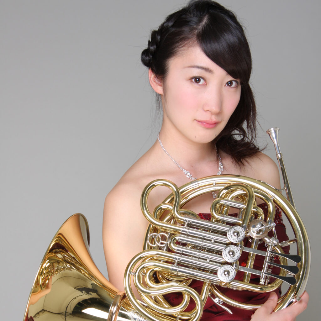 ザ・カレッジ・オペラハウス管弦楽団　ホルン奏者　川村真菜美様