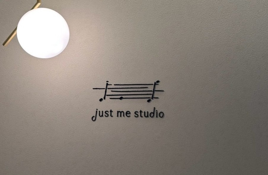 just me studio様